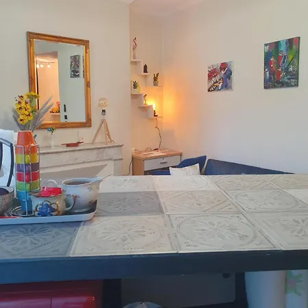 La Perle De La Plaine Apartment Marseilles